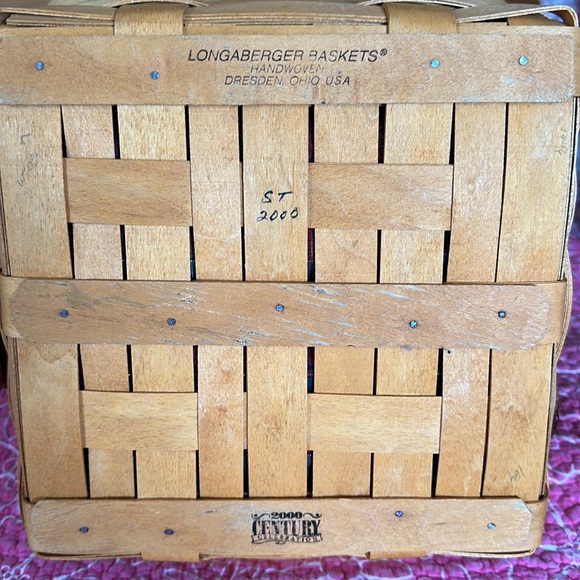Longaberger Basket - Picture 4 of 5